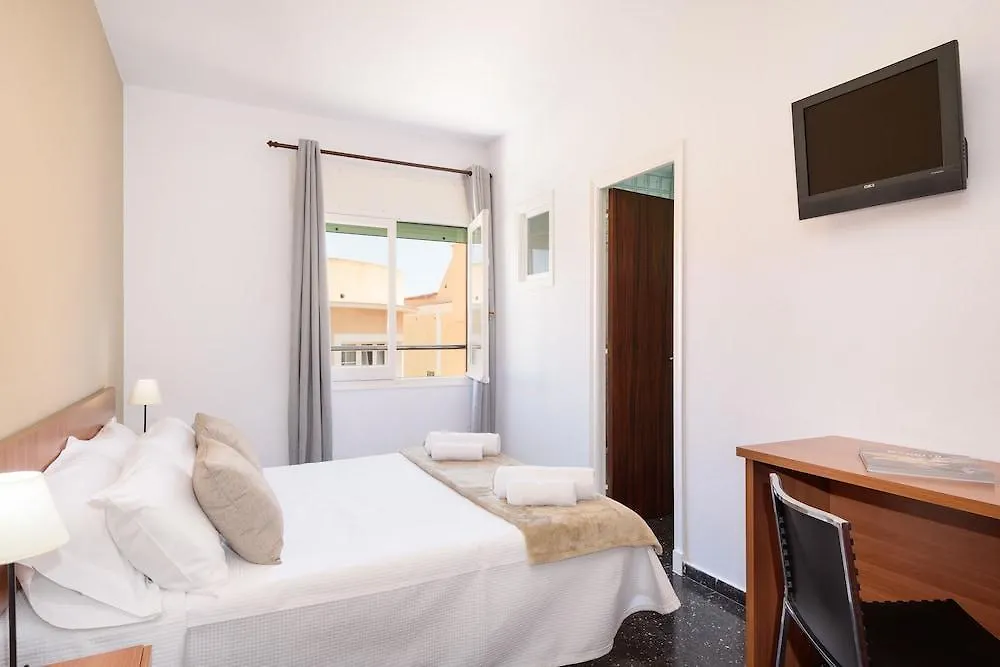Maison d'hôtes Hostal Jume - Urban Rooms Port-Mahon