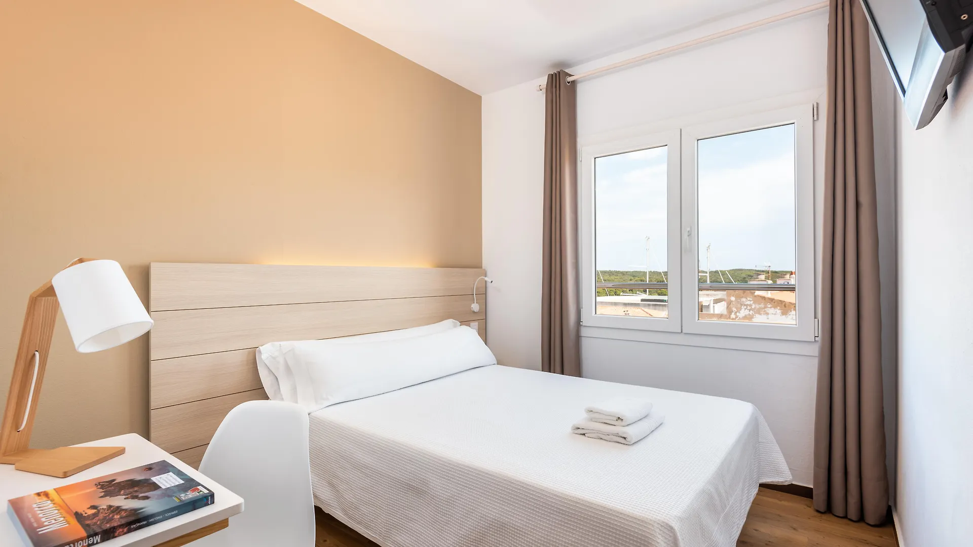 Maison d'hôtes Hostal Jume - Urban Rooms Port-Mahon