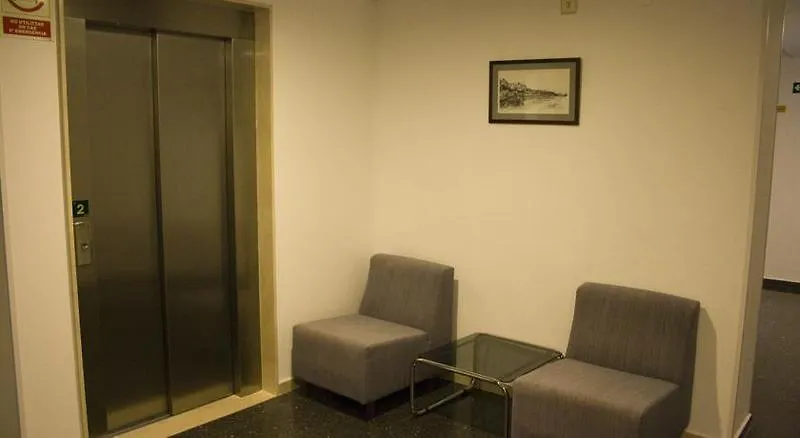 Hostal Jume - Urban Rooms Port-Mahon