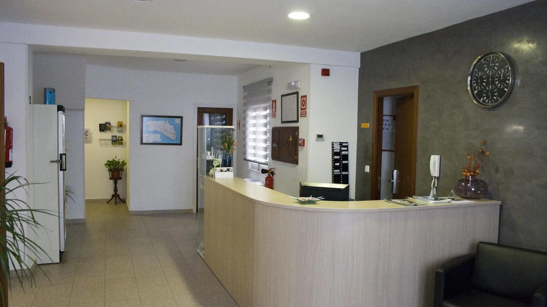 Hostal Jume - Urban Rooms Mahón 2*,  Spanje