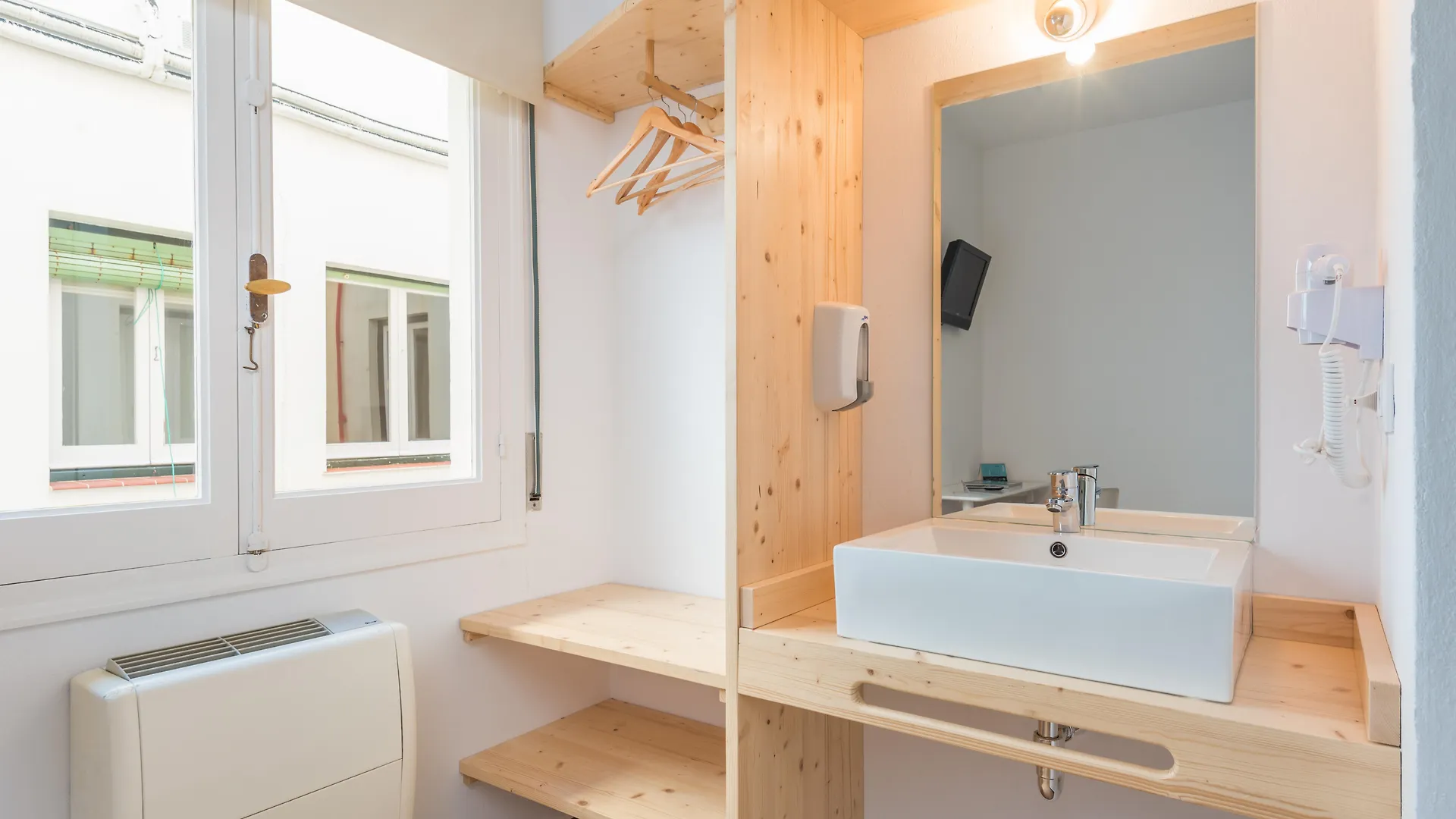 Gasthof Hostal Jume - Urban Rooms Maó