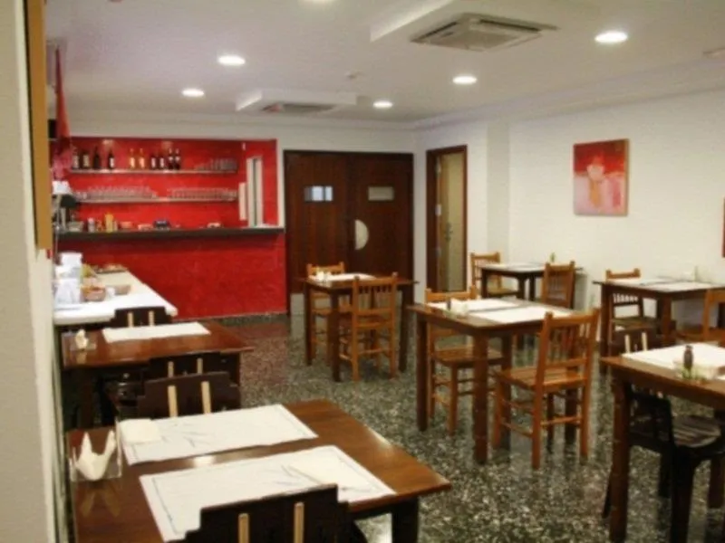 ** Gasthof Hostal Jume - Urban Rooms Maó Spanien
